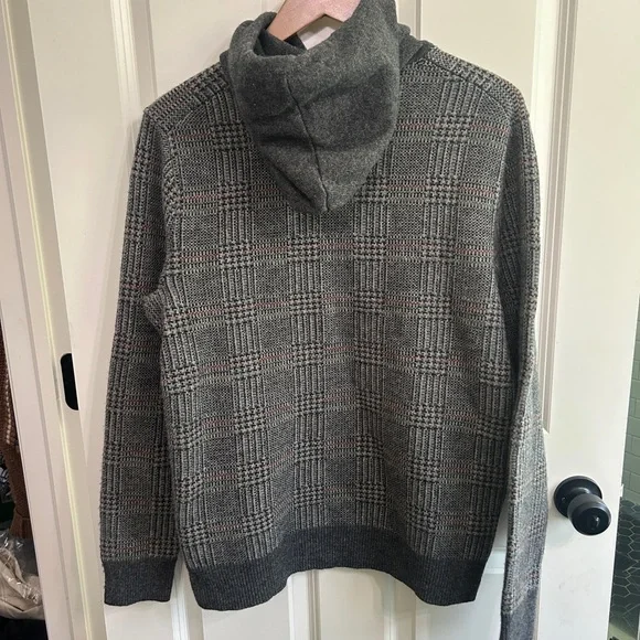 J. Crew Rugged Merino Wool Charcoal Plaid Hoodie size M. Like new! - Picture 11 of 15